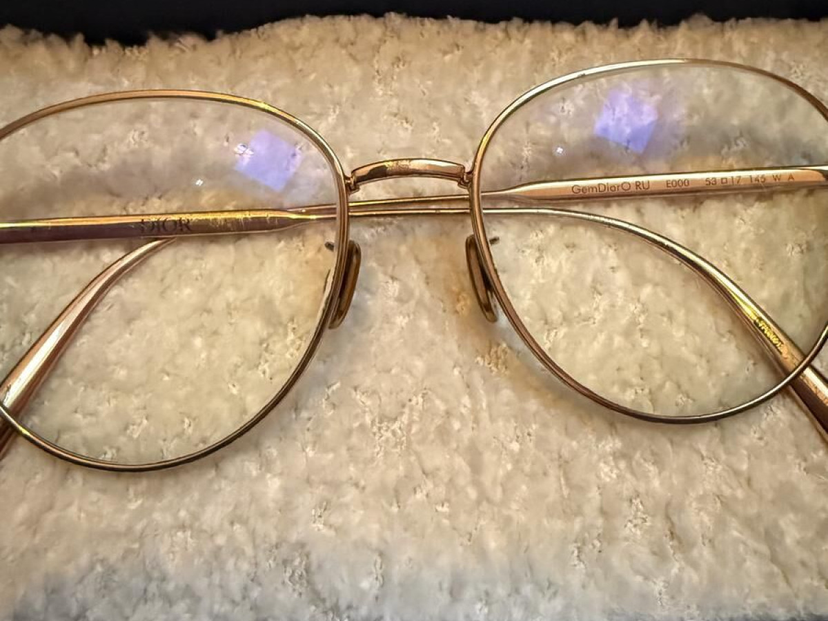 Dior - GEMDIORO RU E000 53/17 145 matte rose gold