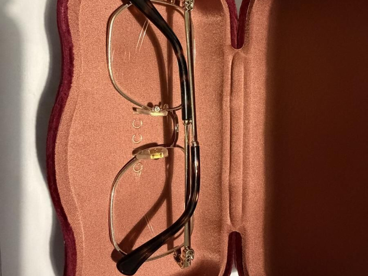 Gucci - Kering Eyewear  54¤18