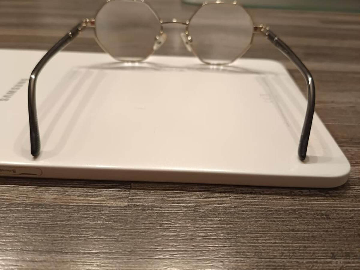 Magic - MJ044 49¤18 BKGD 130