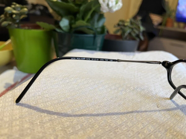 POLICE NOIRE 1418 - 1418 51¤15