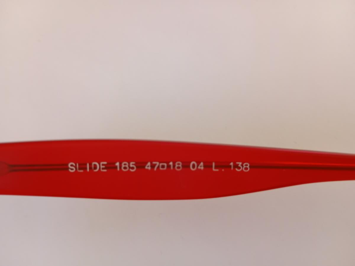 Slide - Slide 185 47¤18 04 L.138