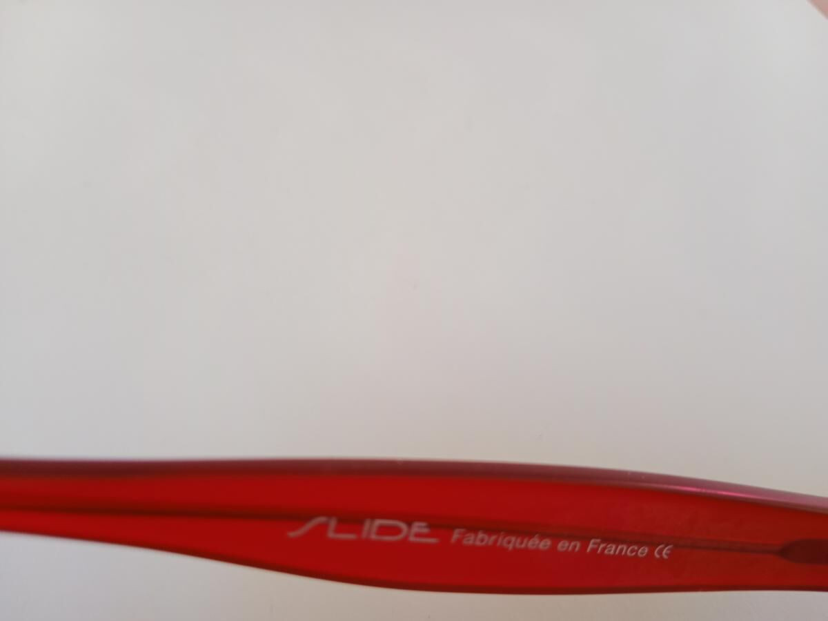 Slide - Slide 185 47¤18 04 L.138