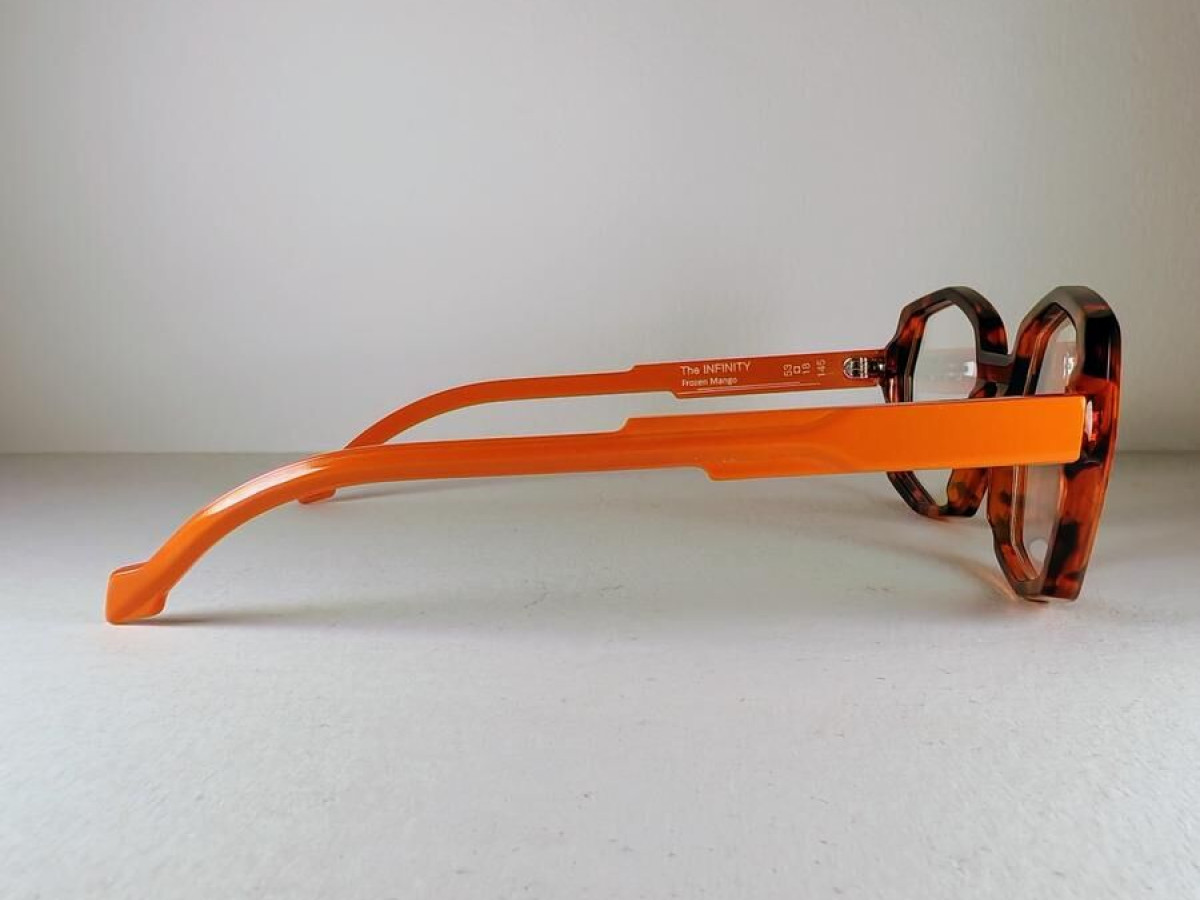 STRUKTUR - The Infinity Frozen Mango 53¤18