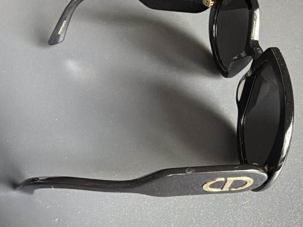 DIOR - R1U 10AO 3 56/20 140 Rx W A