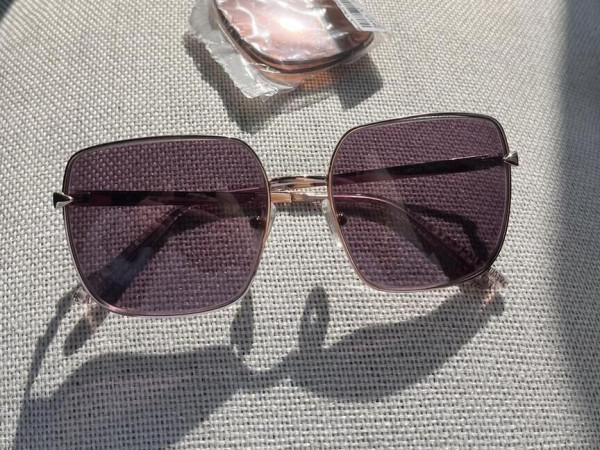 Guess - GU7615 28U 56/17...