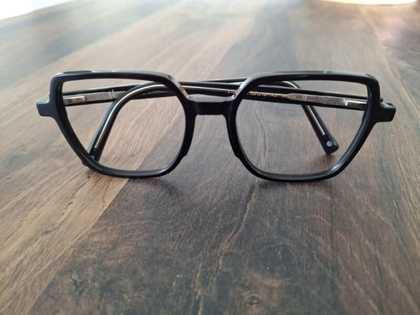 BALI - 21065 C2 53¤19 145