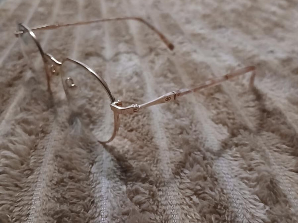 Krys - Kis2006 216 48¤21-140 COD