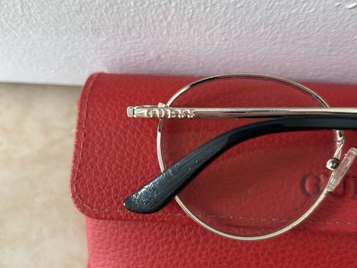 GUESS  - GU272500550¤18140