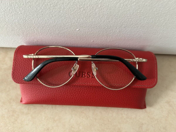 GUESS  - GU272500550¤18140