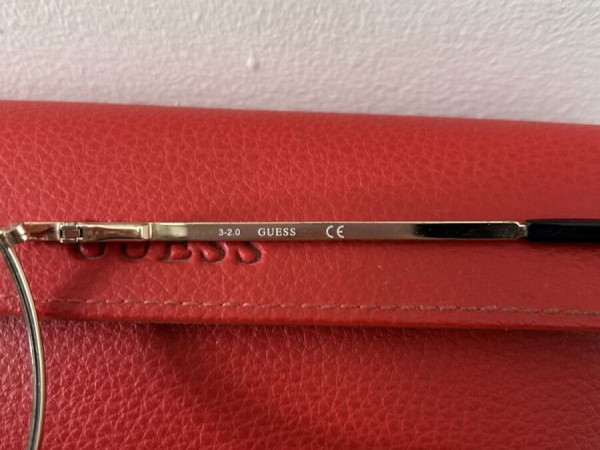 GUESS  - GU272500550¤18140