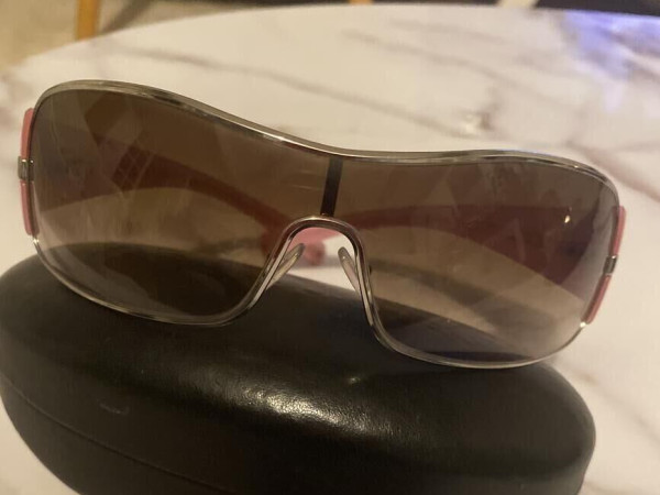 Prada - spr611 7BW-6S1 125 3N