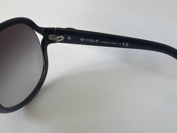 Vogue - VO2616-S W44/11 57/18 2N