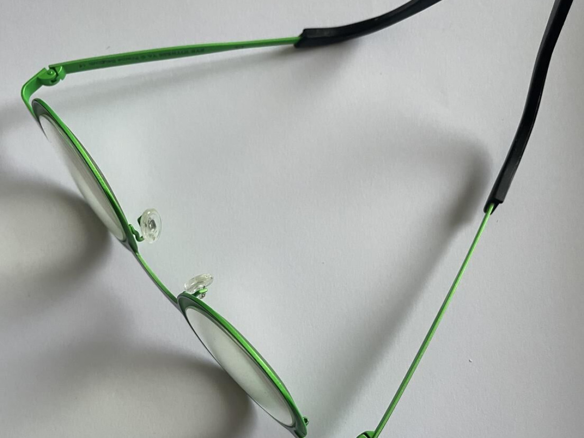 Eye witness ya - 419 40¤18