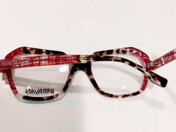 KARAVAN- AMBRE 5  52/19