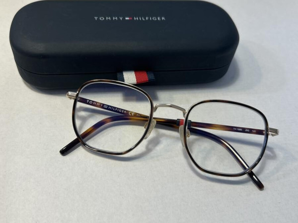 Tommy Hilfiger - TH 1686...