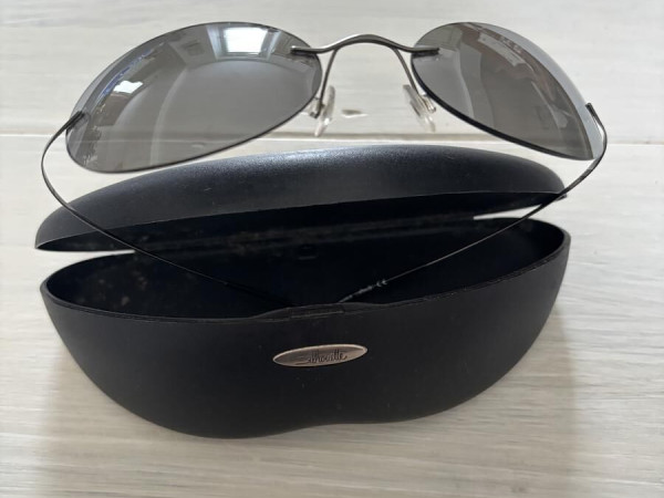 Silhouette  - Austria 5x3,5cm¤S-125-128mm