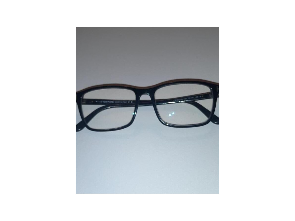 Tom ford - TF5584-B 001 54/16 145
