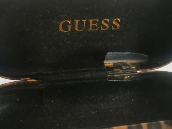 Guess - GU2250 51¤18
