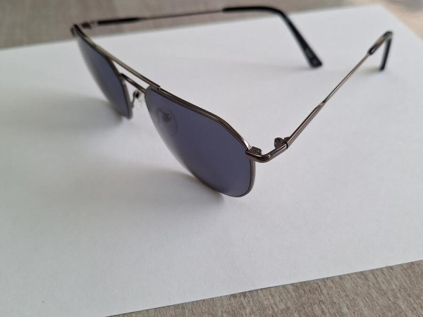 LEVEL - Les2136 GUN 56