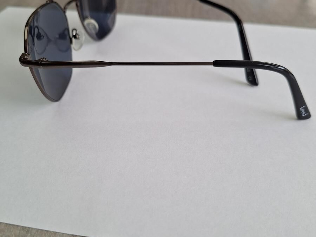 LEVEL - Les2136 GUN 56