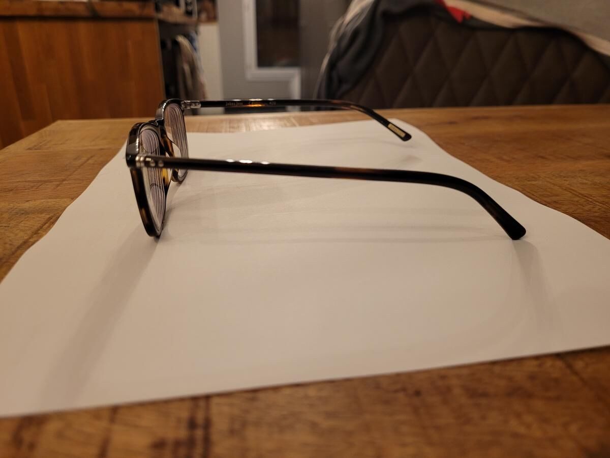 John & Jess - J276 51/18 147 C7