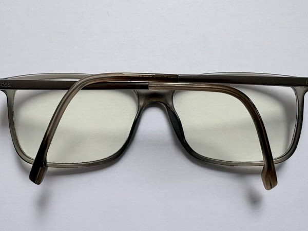 BOSS - 185/IT 09Q 145