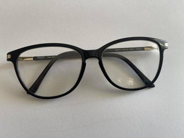 Alain Afflelou  -...