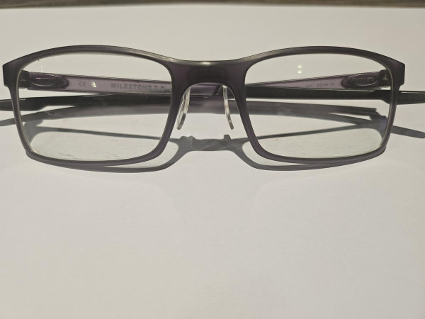 OAKLEY - OX8047-0252 52/19