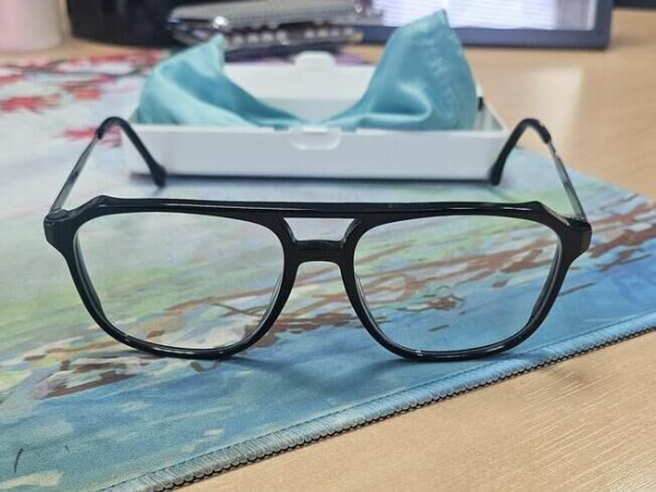 Level - LE2488 NOIR 54/16 140