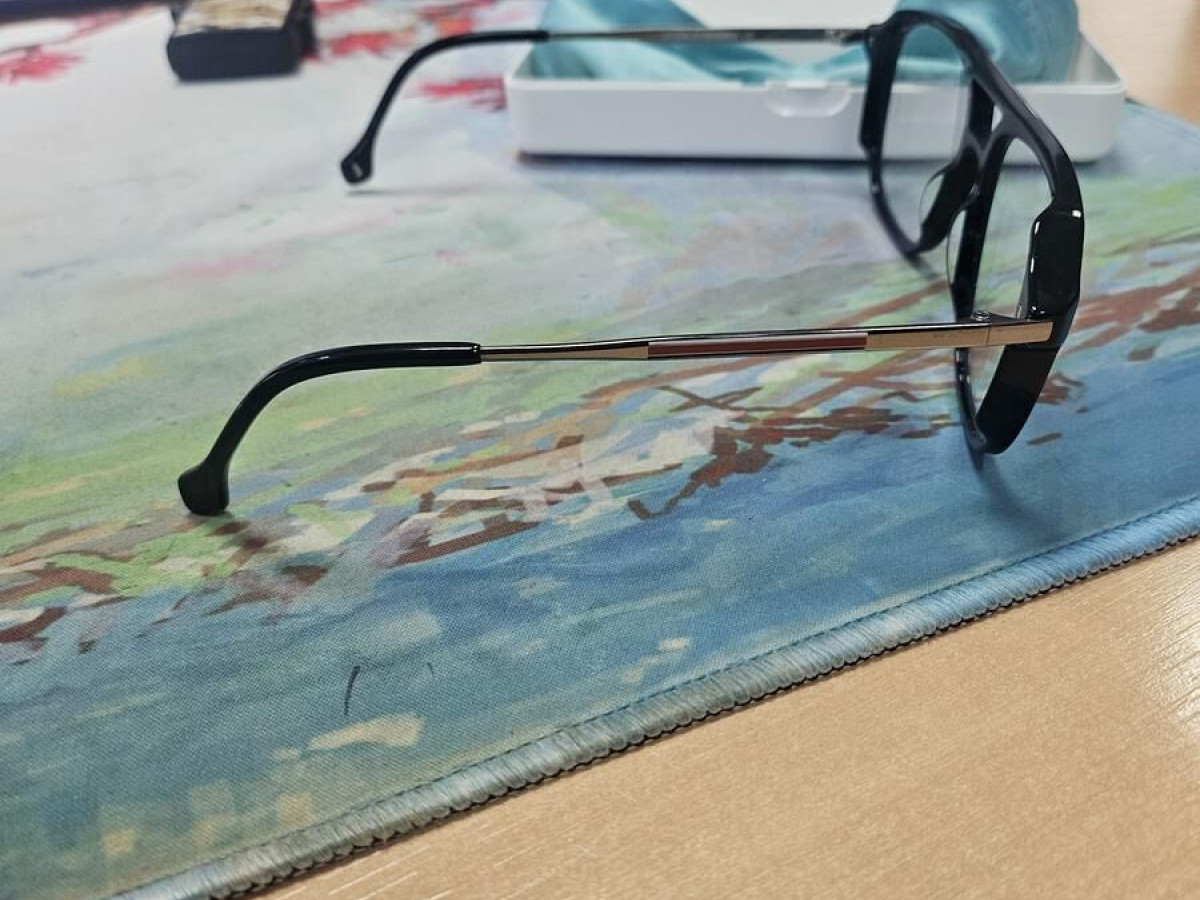 Level - LE2488 NOIR 54/16 140