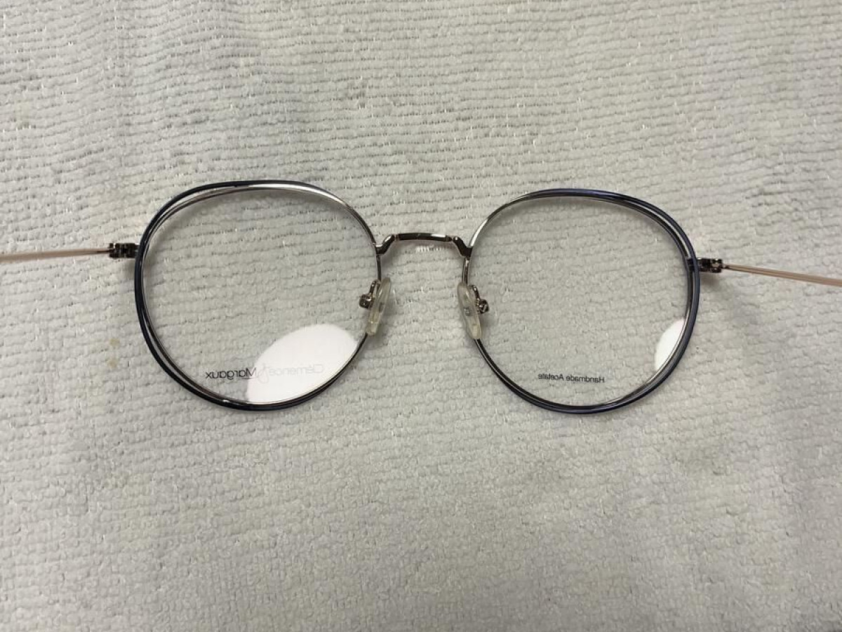 Clémence et Margaux - Cm361 la pipelette 50¤19