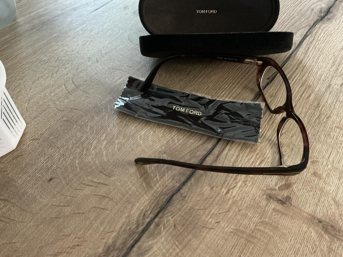 Tom Ford  - TF5230 53¤15