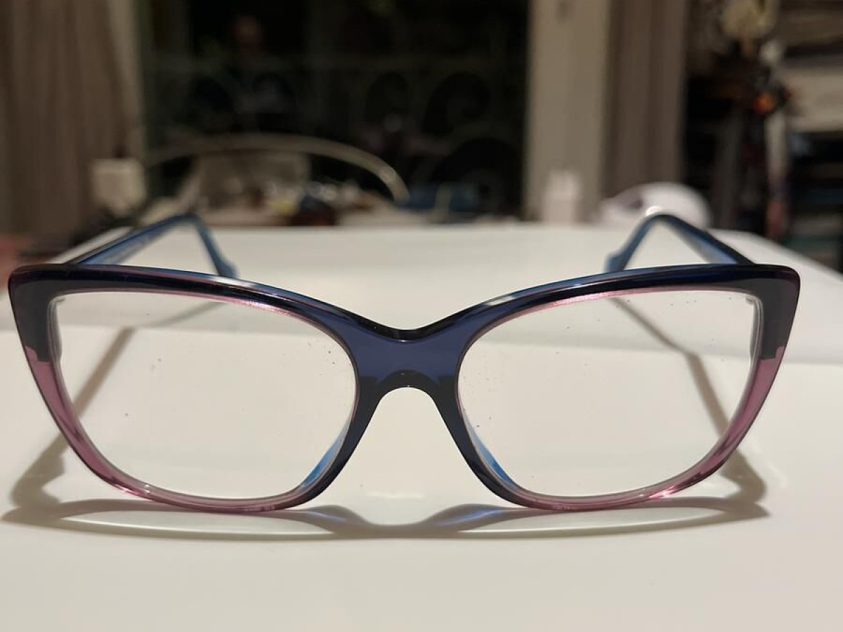 Face à Face  - Amber 2 53¤16 132 COL 2080