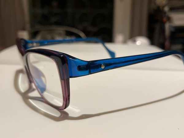 Face à Face  - Amber 2 53¤16 132 COL 2080