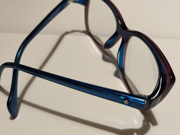 Face à Face  - Amber 2 53¤16 132 COL 2080