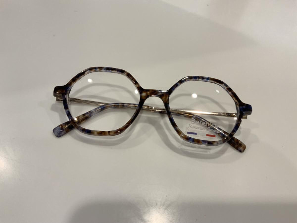 BERENICE - ELIZABETH D51  52/18