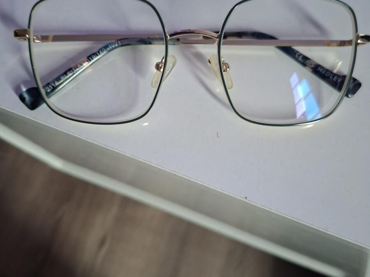 Medley - MF2114  52□19/140 1021