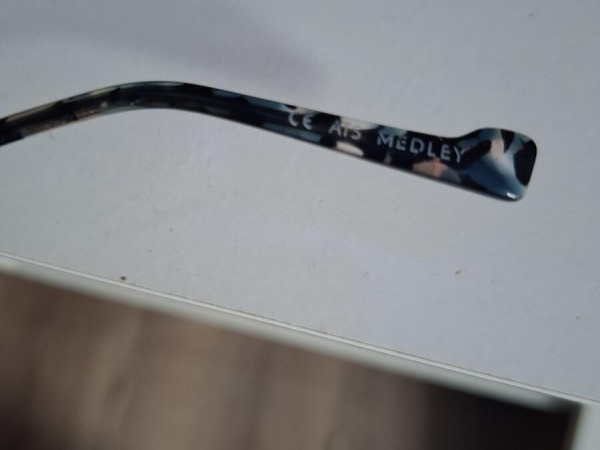 Medley - MF2114  52□19/140 1021