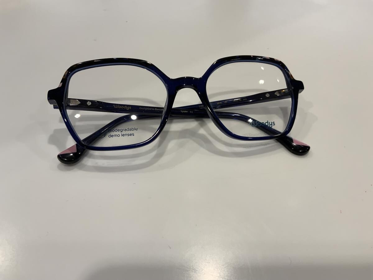 WOODYS - BEN 01 51/18
