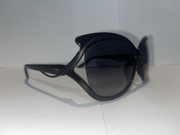 Dior  - audacieuse 2 90kHD 59¤15