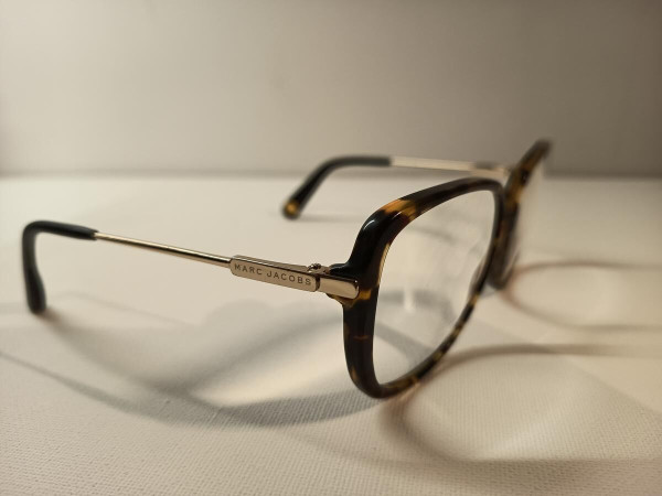 MARC JACOBS - oversize