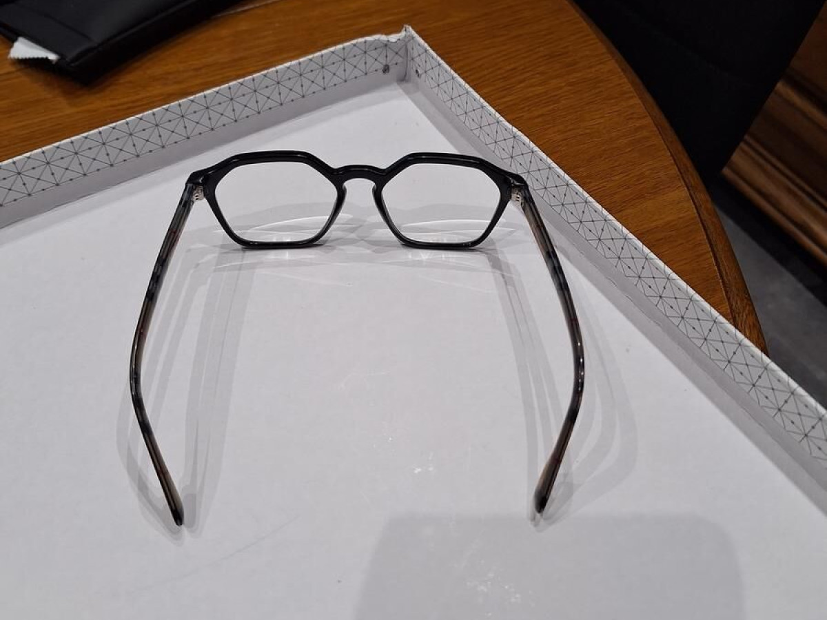 Burberry - 137 51/18 140