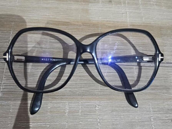 TOM FORD - TF5300 001...