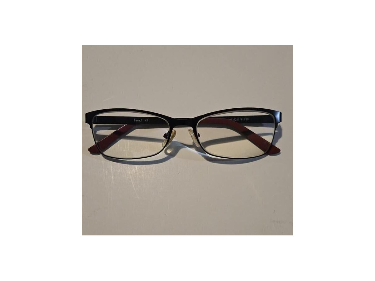 Level - LE1616 NOIR 52/16 135