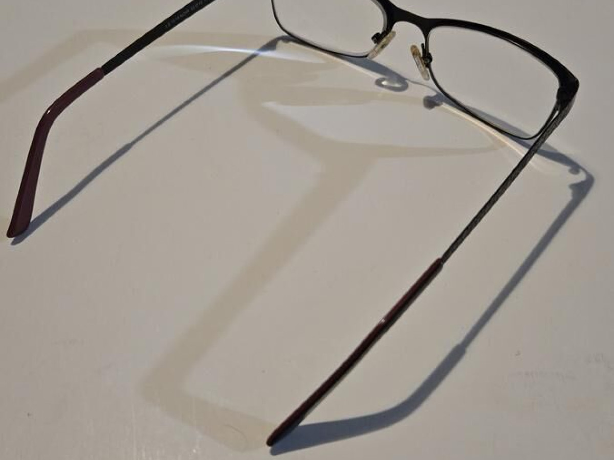 Level - LE1616 NOIR 52/16 135