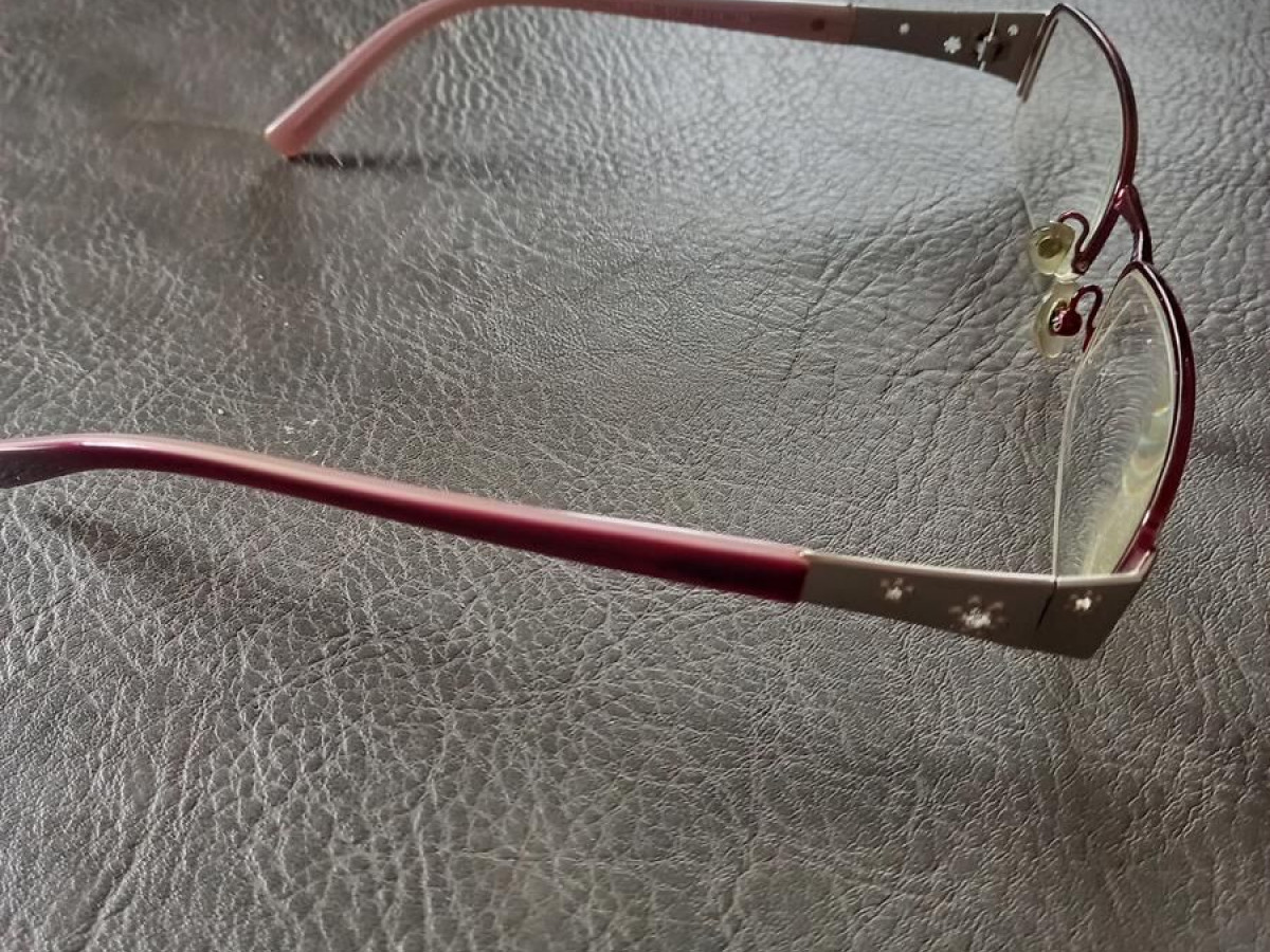 VOGUE - VO3619612 52*18