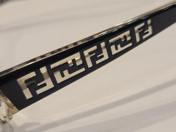 FENDI - F664965 14¤22