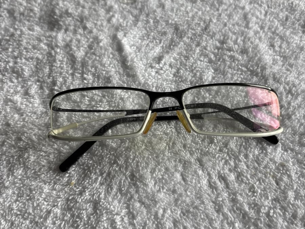 Police - V2976 col166 135