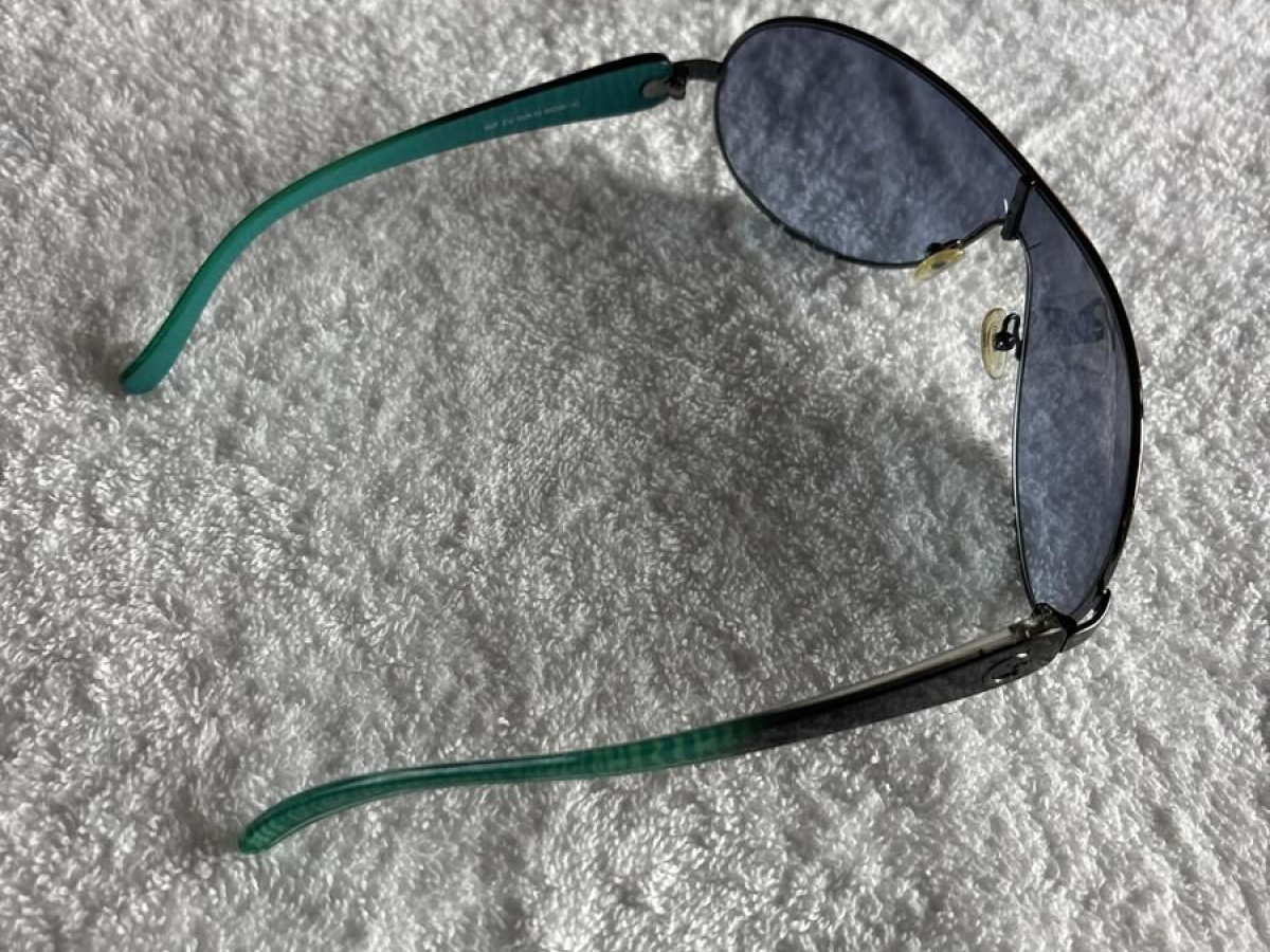 Guess - Guf 212 gun 33 00 00 133