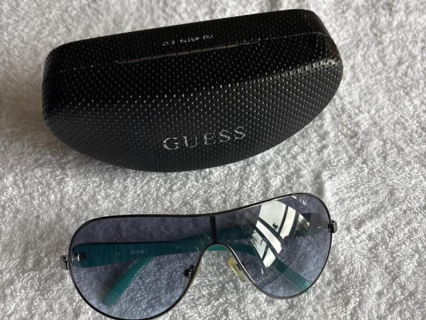 Guess - Guf 212 gun 33 00 00 133